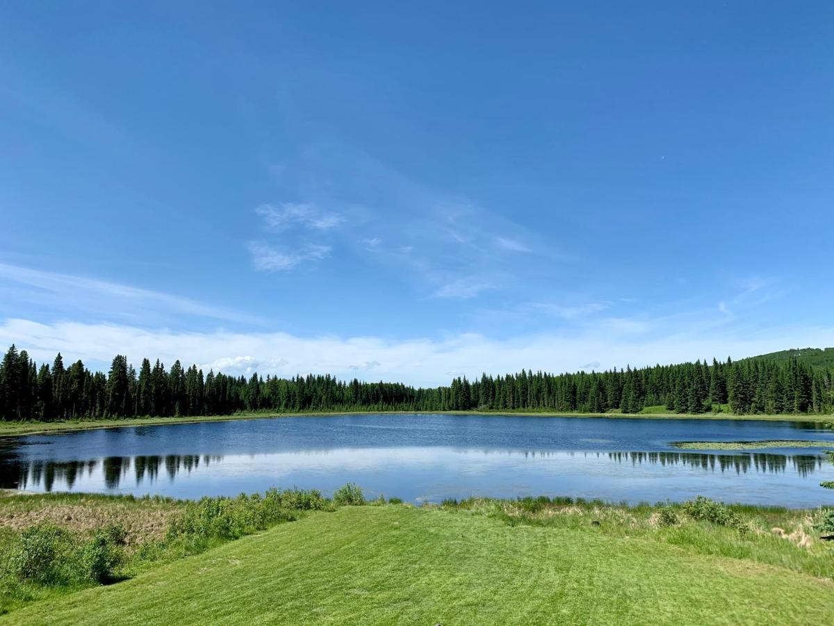 Schott'S Lake Conference & Resort Sundre Zewnętrze zdjęcie